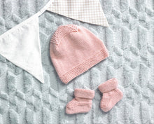 Load image into Gallery viewer, Wendy Peter Pan PP005: Cardigans Hat and Bootees