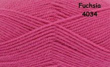 Load image into Gallery viewer, King cole Big Value D.K 50g and Big Value Baby DK 50g