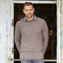 Load image into Gallery viewer, Stylecraft Pattern 9338: Sweater and Cardigan