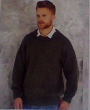 Load image into Gallery viewer, Stylecraft Pattern 9081: Cardigan &amp; Unisex Sweater
