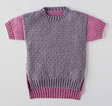 Load image into Gallery viewer, Sirdar Pattern 2549: Tunic