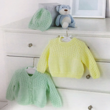 Load image into Gallery viewer, UKHKA Pattern 202: Boys Cardigan, Sweater & Hat