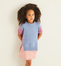 Load image into Gallery viewer, Sirdar Pattern 2549: Tunic