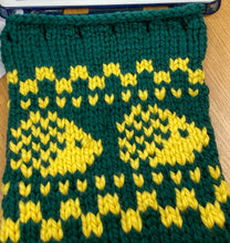 Load image into Gallery viewer, Hedgehog Stranded Knitting Bag Digital Pattern
