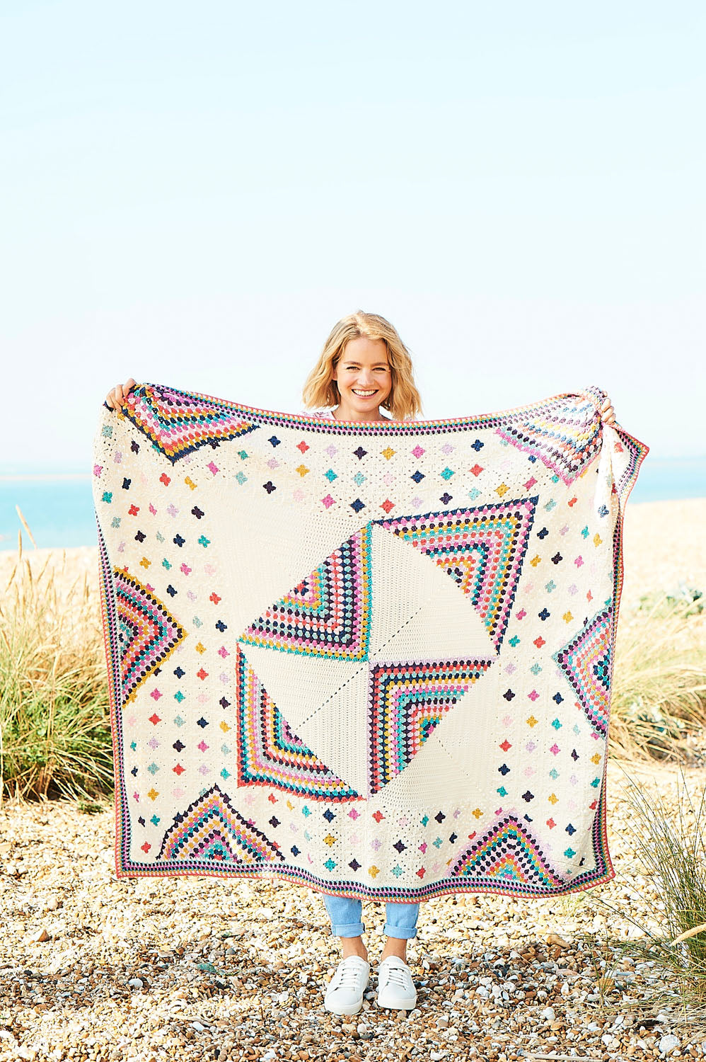 Stylecraft pattern 9894: Crochet Granny Celebration Blanket (digital download)