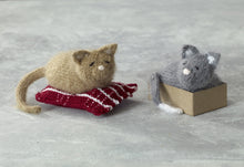Load image into Gallery viewer, Christmas Knits Book 6
