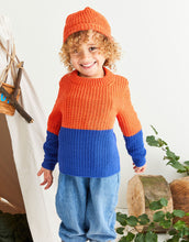 Load image into Gallery viewer, Sirdar Pattern 2589: Jumpers and Hat
